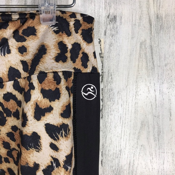 Leopard print leggings with zipper pocket - Picture 2 of 8